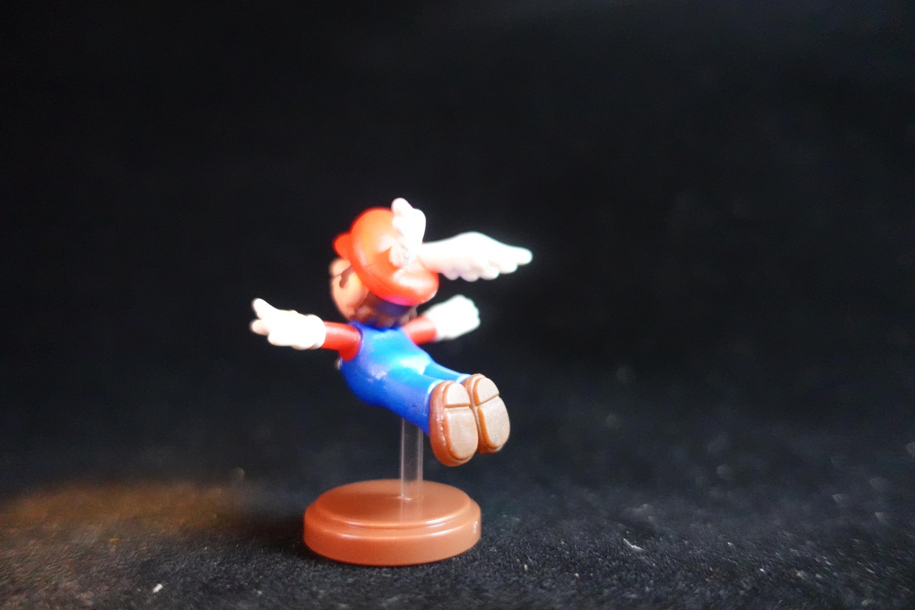 Super Mario 35th Anniversary Furuta Japan Super Mario Figure Flying Wing Mario