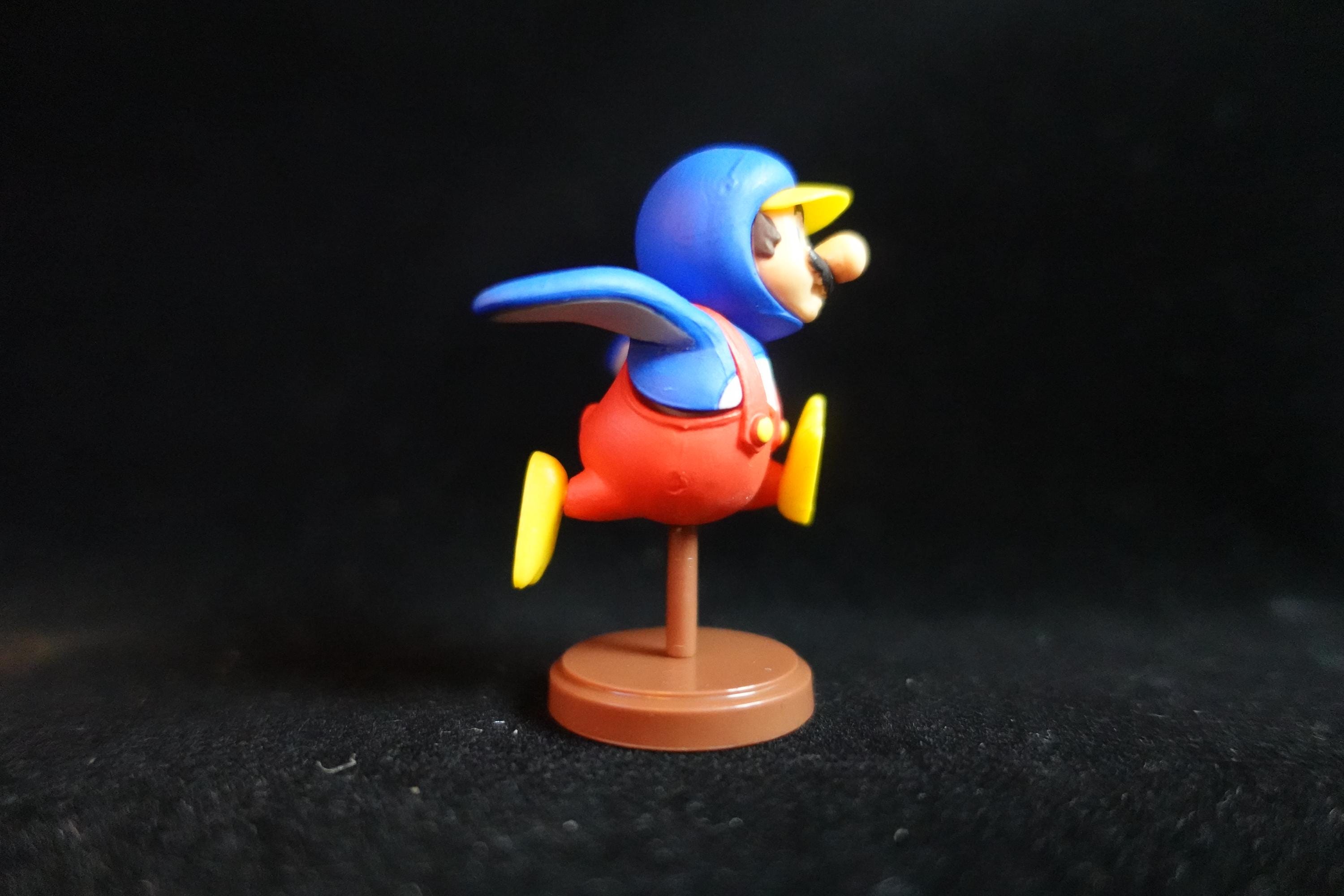Super Mario Bros Figure Penguin Mario Furuta