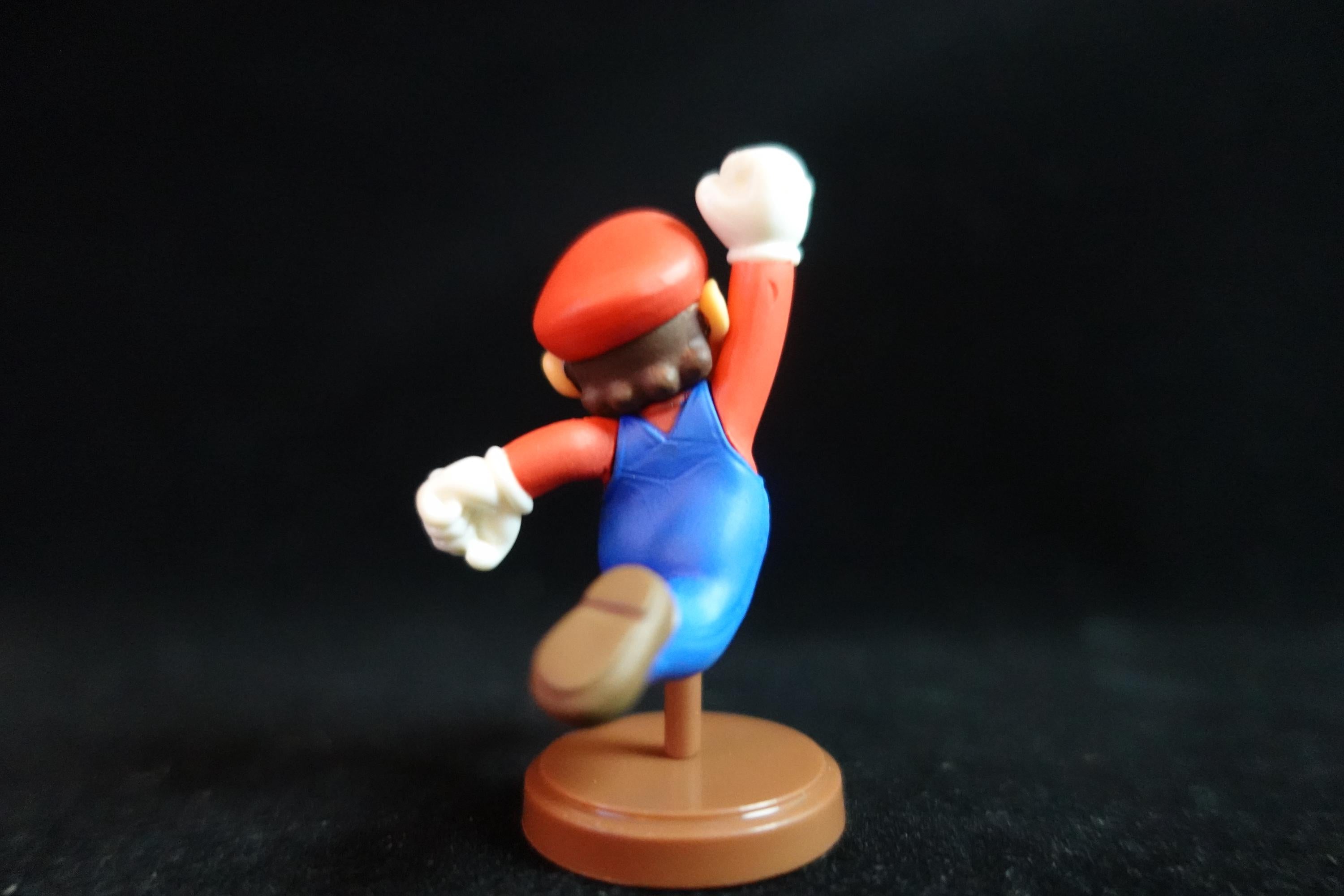 Super Mario Bros Figure Mario Furuta
