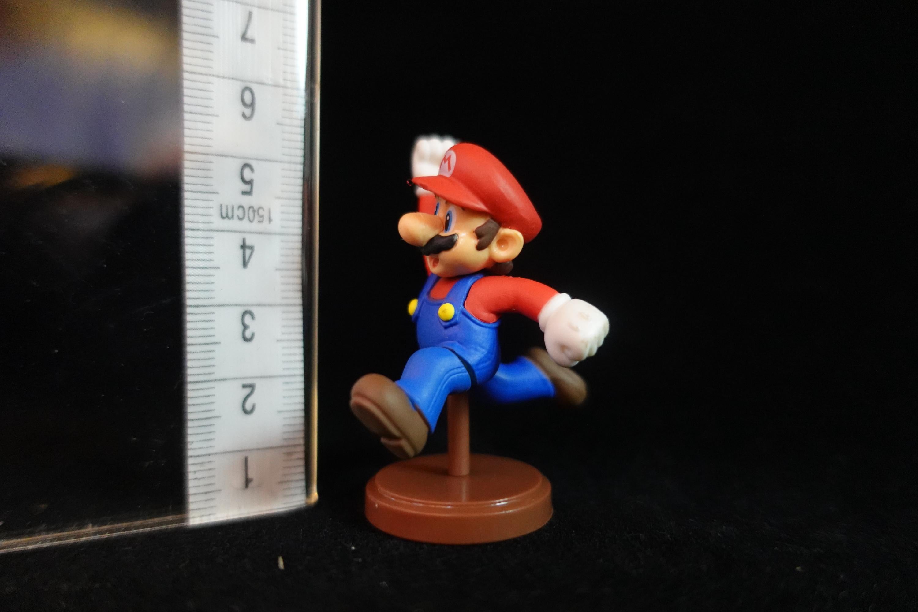 Super Mario Bros Figure Mario Furuta