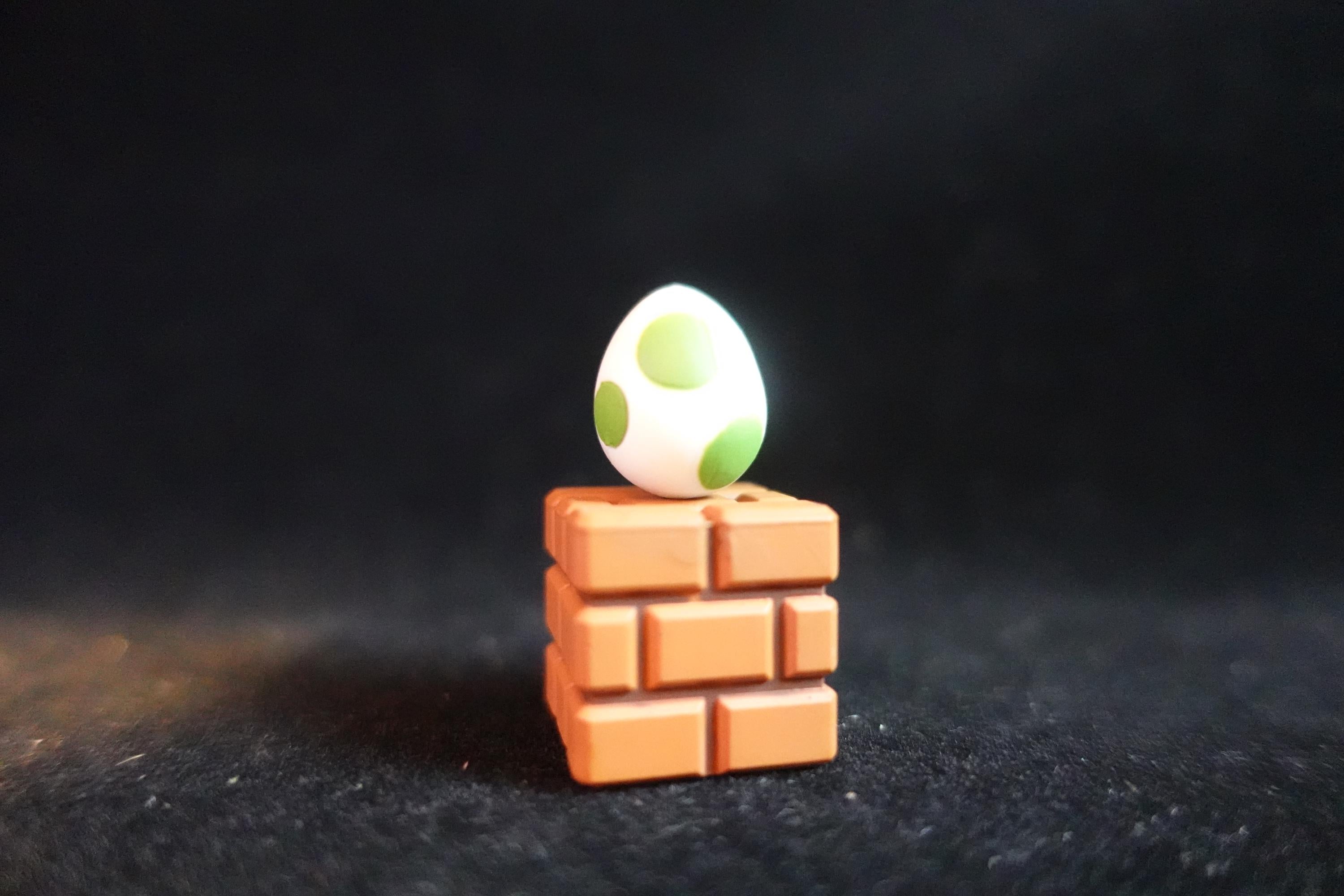 Super Mario Bros Figure Yoshi's Egg Green Furuta