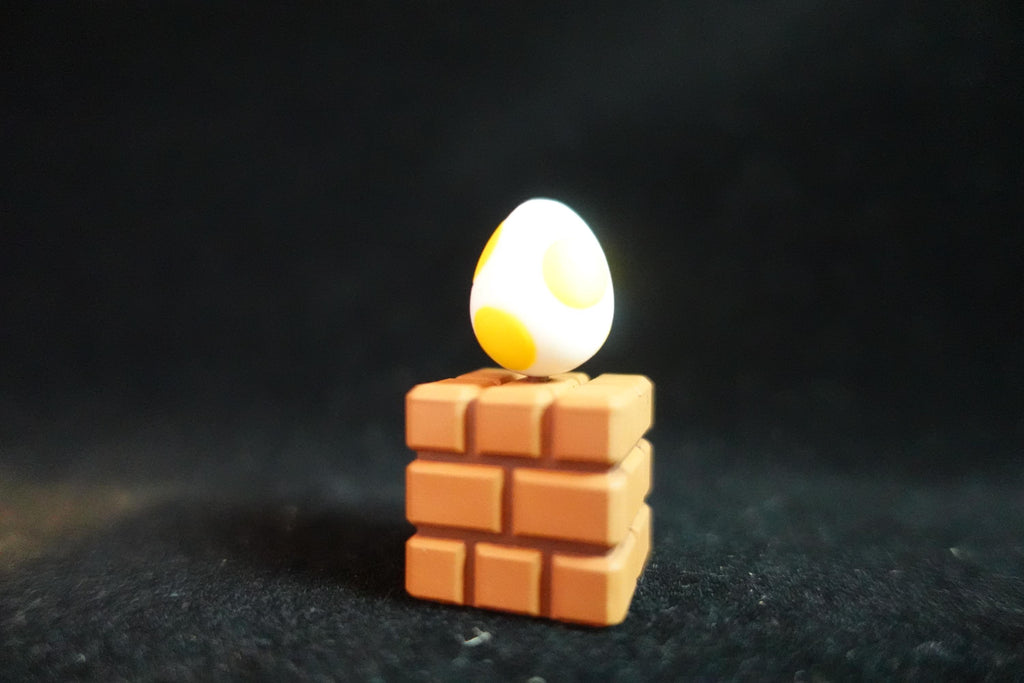 Super Mario Bros Figure Yoshi's Egg Yellow Furuta