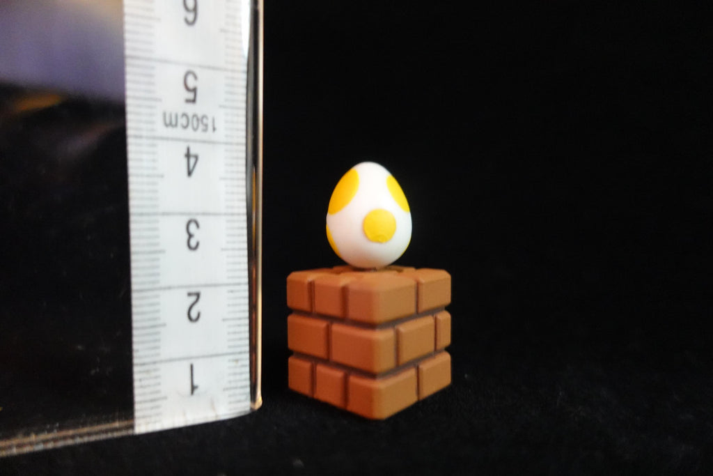 Super Mario Bros Figure Yoshi's Egg Yellow Furuta