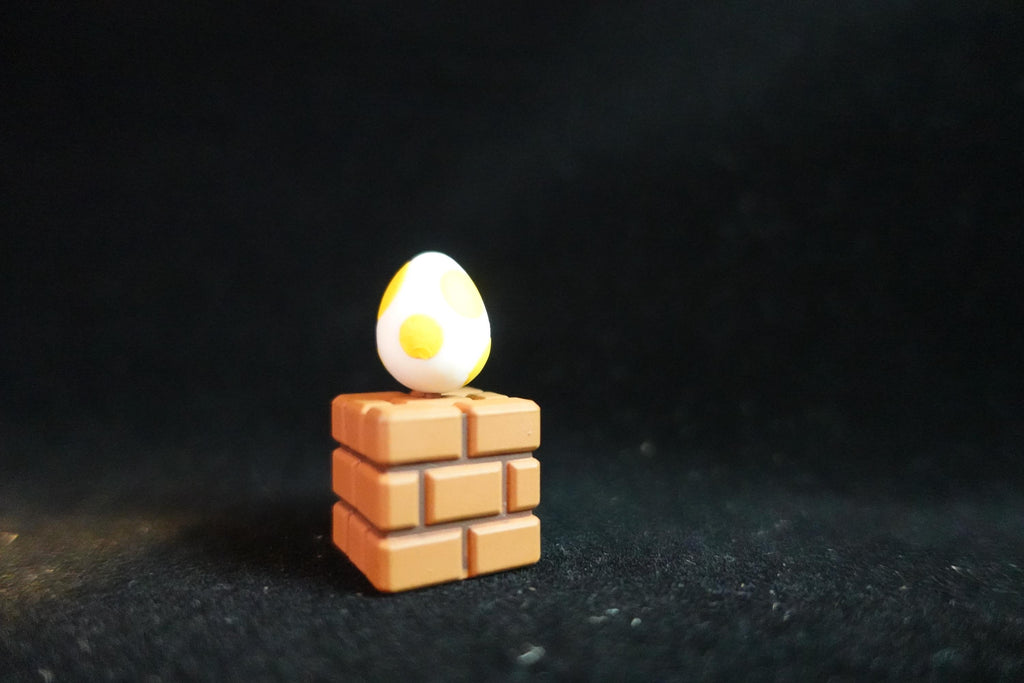 Super Mario Bros Figure Yoshi's Egg Yellow Furuta