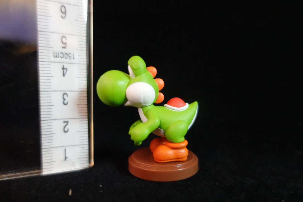 Super Mario Bros Figure Yoshi (Green) Furuta
