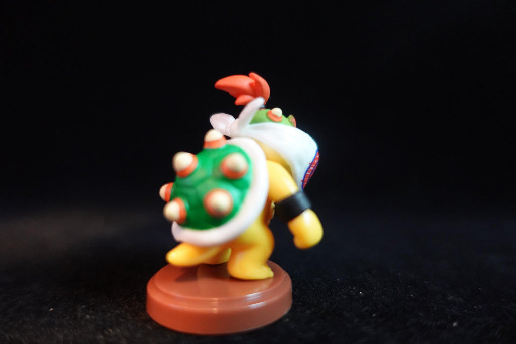 New Super Mario Bros Wii 3 Figure Bowser Jr