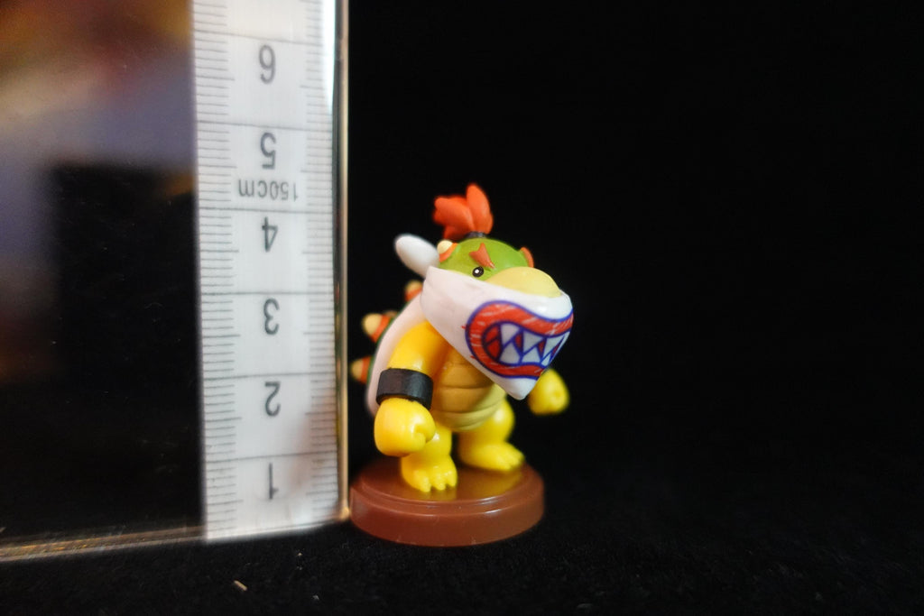 New Super Mario Bros Wii 3 Figure Bowser Jr