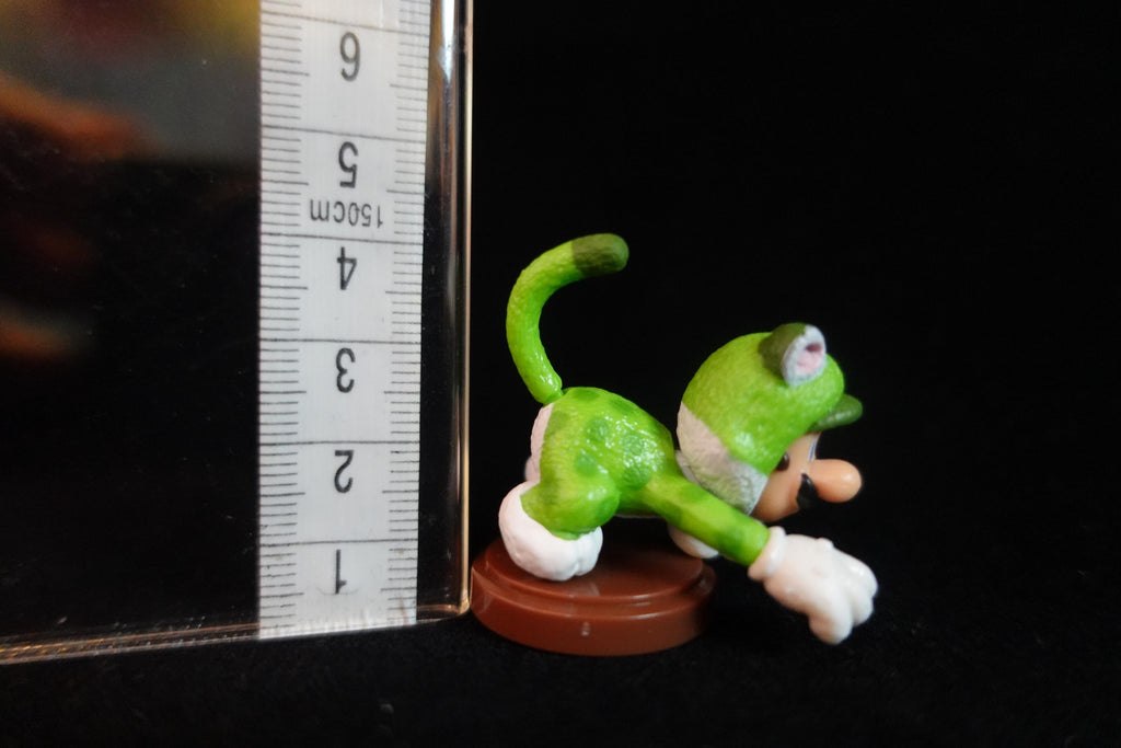 Super Mario 3D World + Fury World Figure Cat Luigi Mario Furuta