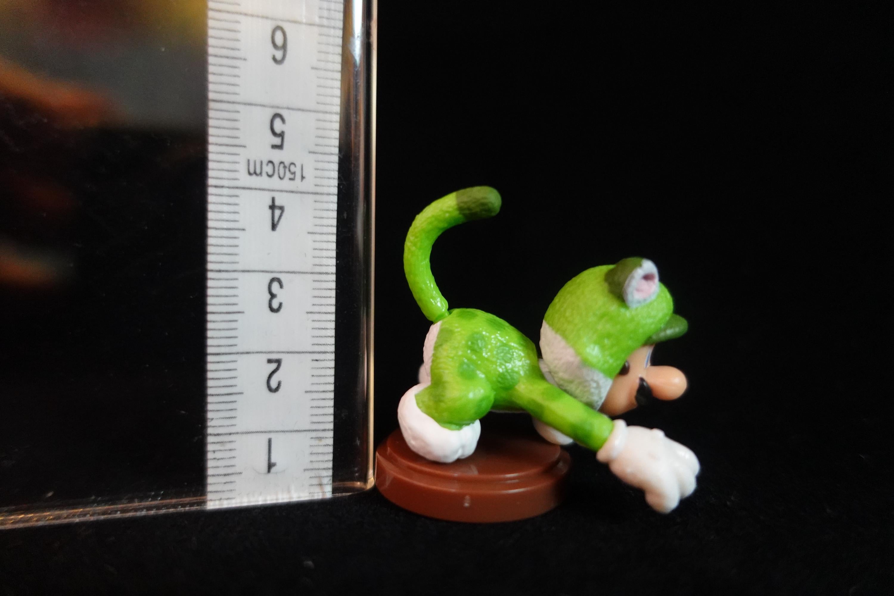 Super Mario 3D World + Fury World Figure Cat Luigi Mario Furuta