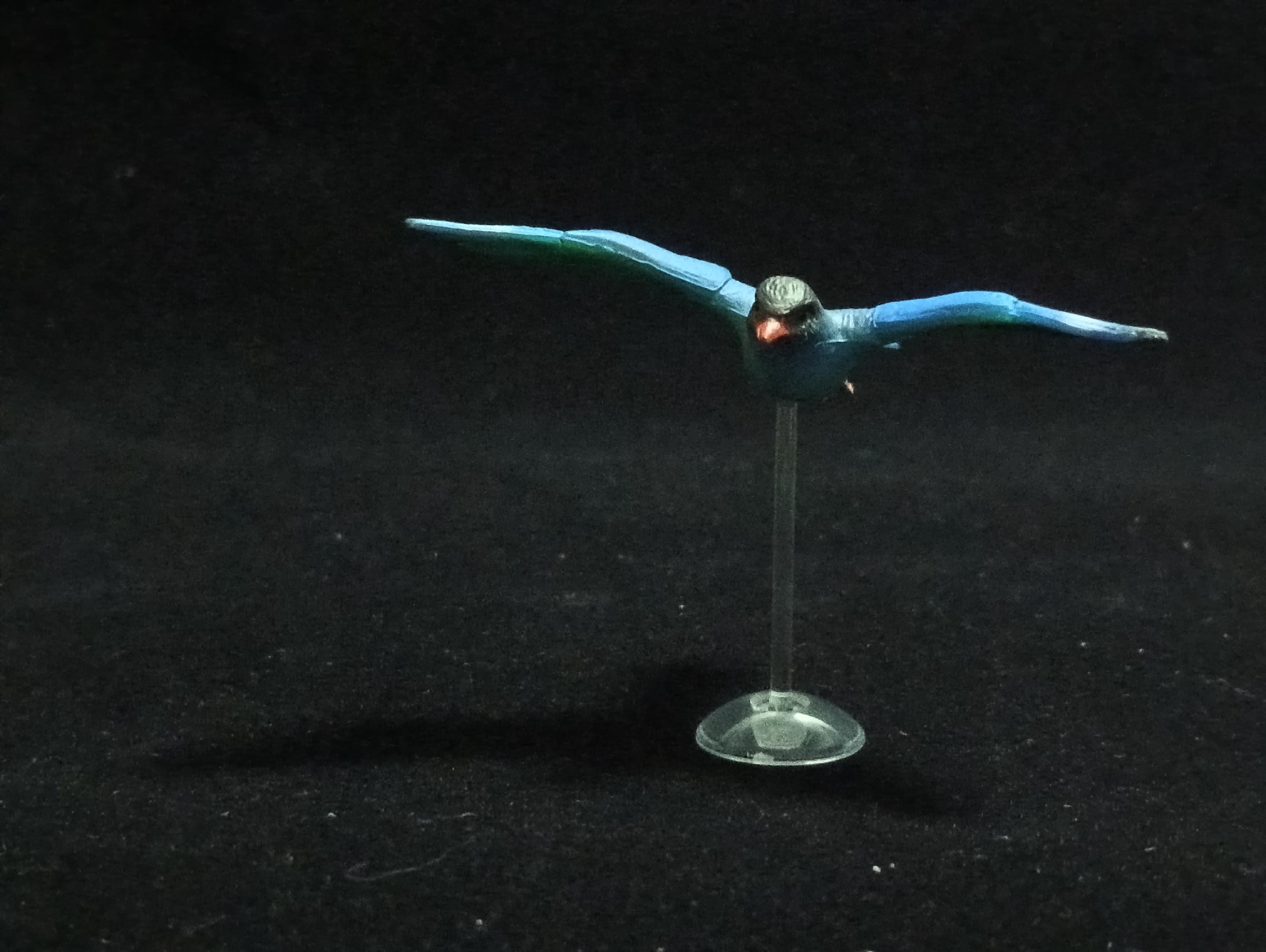 Miniature Long-breasted Carpenter (Collindae) Figurine - New Zealand pigeon Kaiyodo