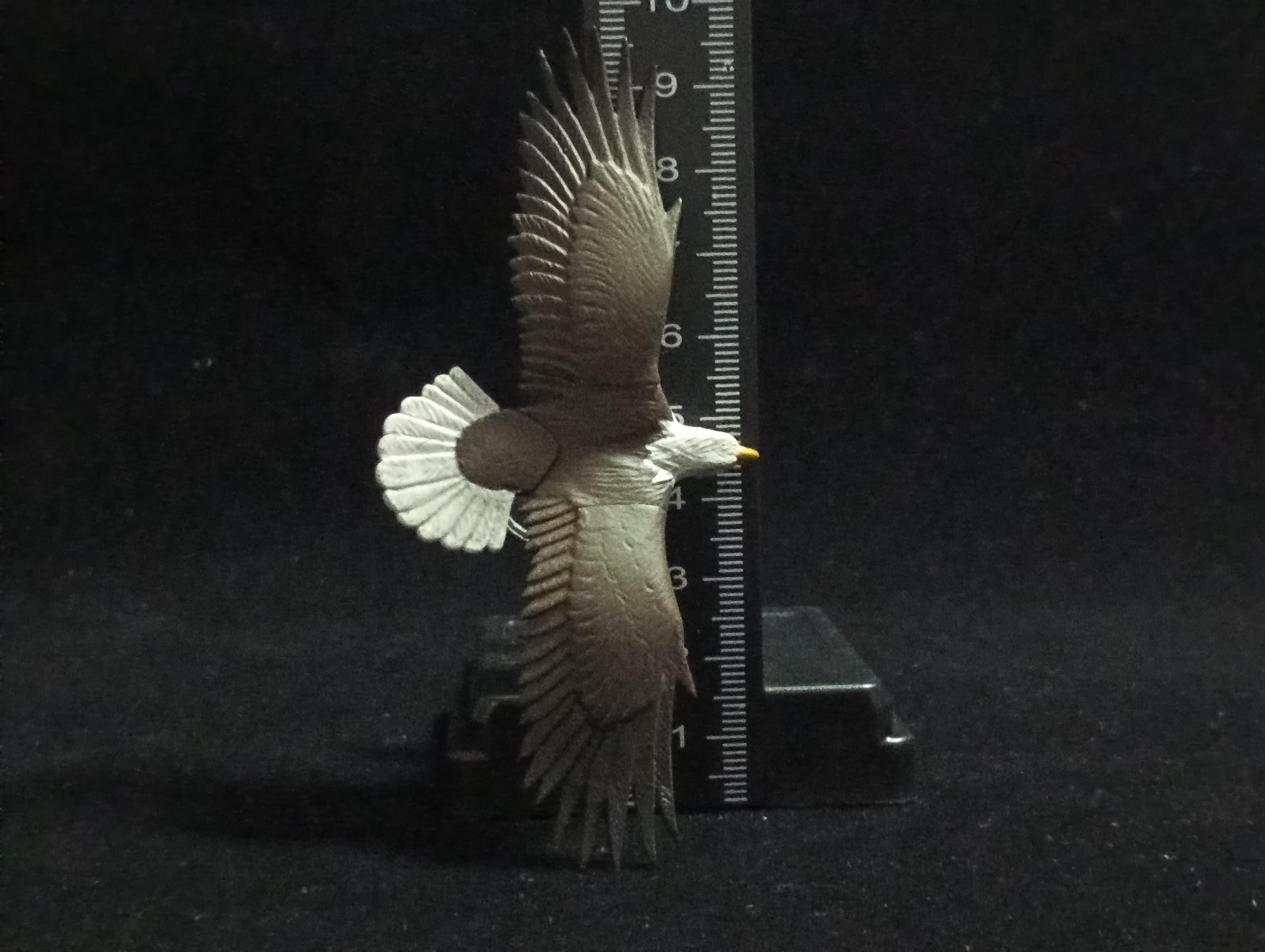 Miniature Bald eagle Figurine - Kaiyodo