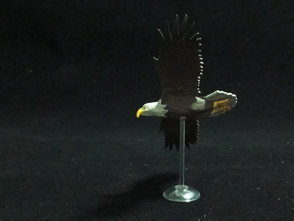 Miniature Bald eagle Figurine - Kaiyodo