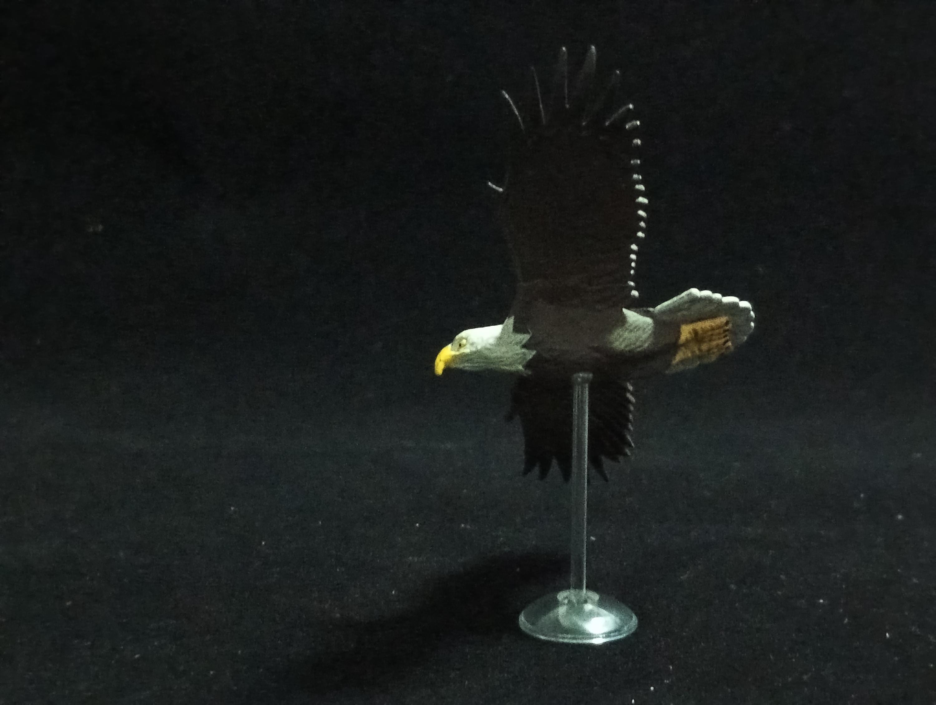 Miniature Bald eagle Figurine - Kaiyodo