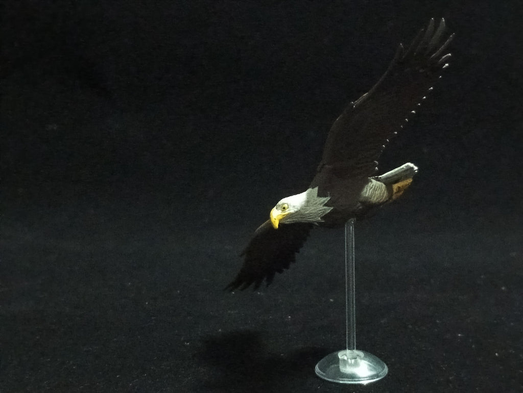 Miniature Bald eagle Figurine - Kaiyodo
