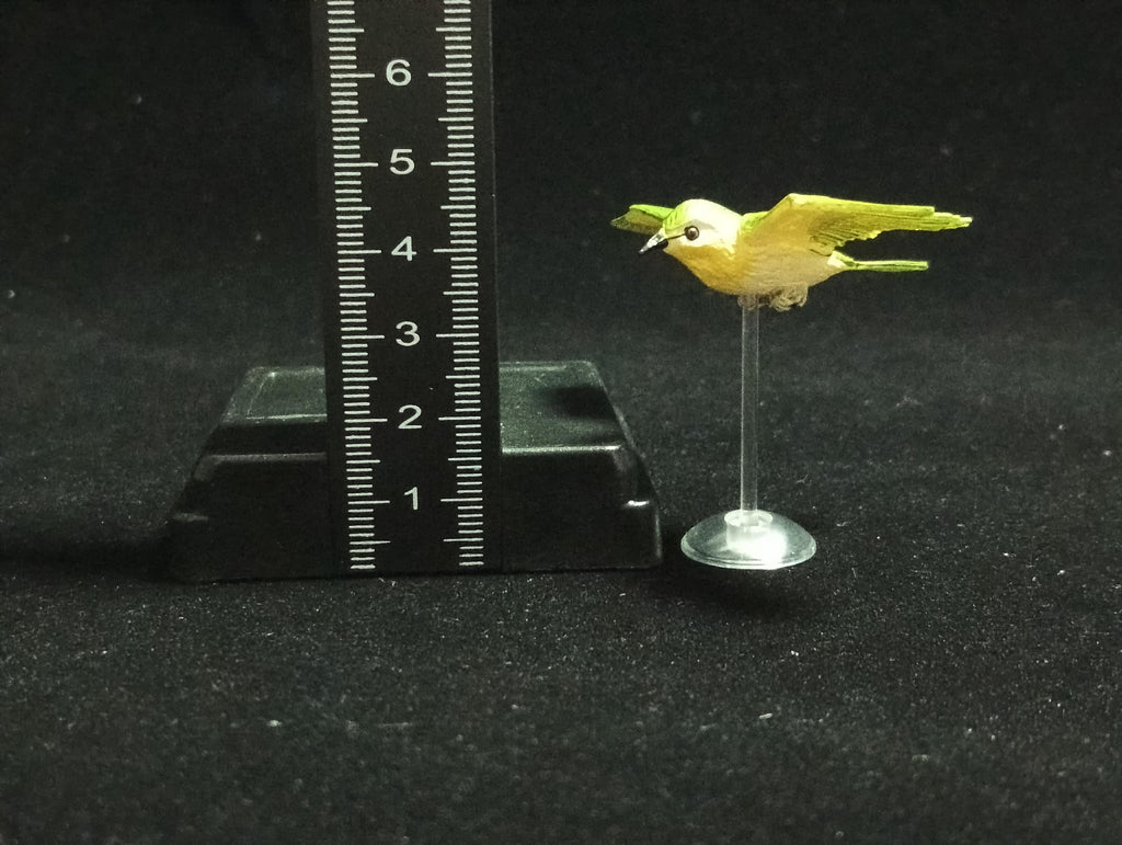 Miniature Japanese white-eyed bird Figurine - Kaiyodo