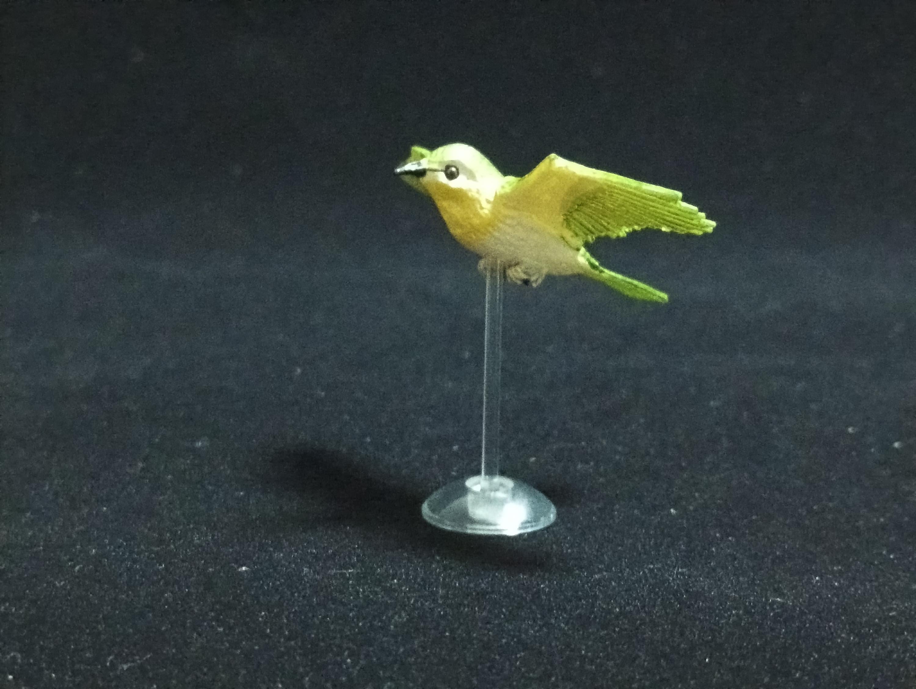 Miniature Japanese white-eyed bird Figurine - Kaiyodo