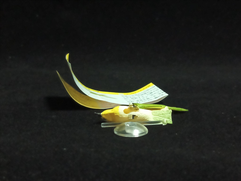 Miniature Japanese white-eyed bird Figurine - Kaiyodo