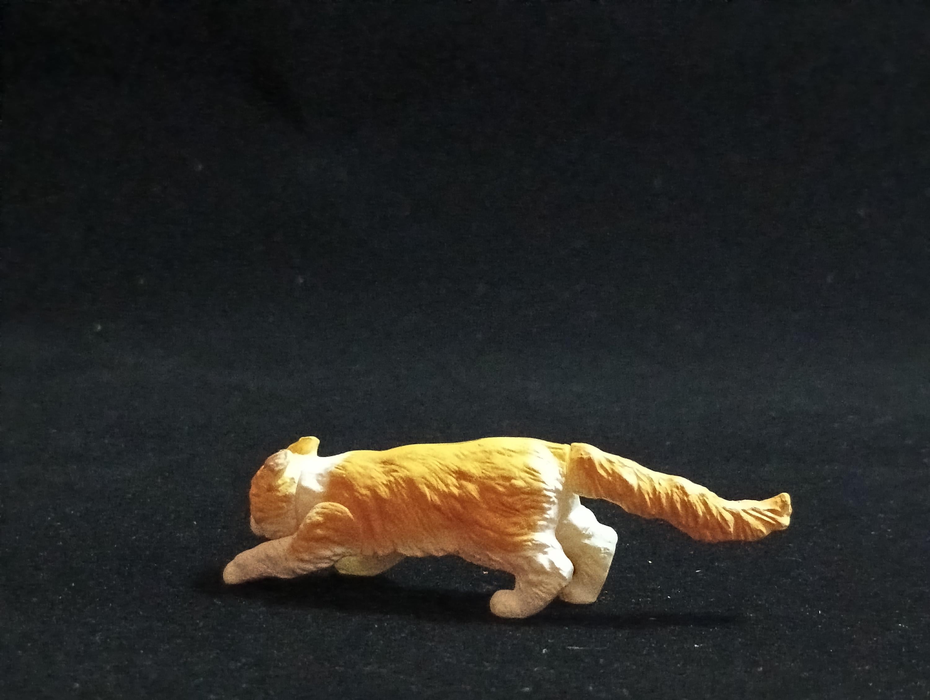 Miniature American Curl (A) Figurine - Furuta