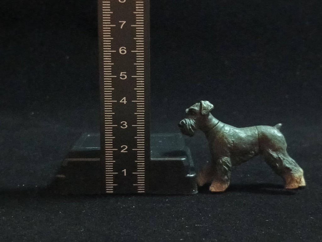 Miniature Schnauzer(B) Figurine - Furuta