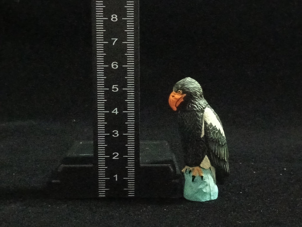 Miniature Steller's sea eagle Figurine - Furuta