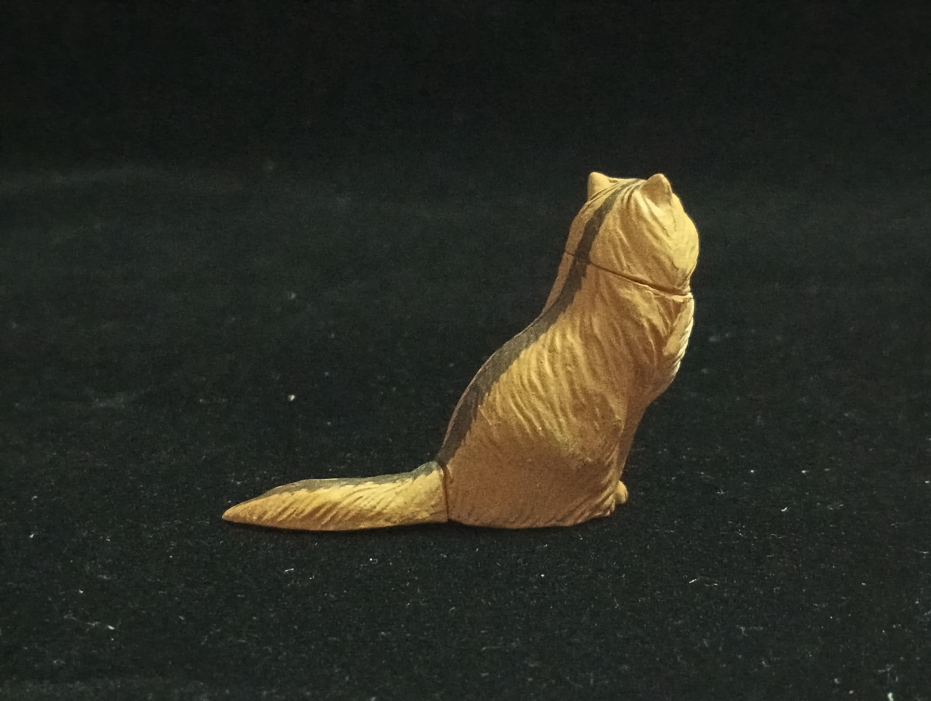 Miniature Persian Cat(Brown) Figurine - Furuta