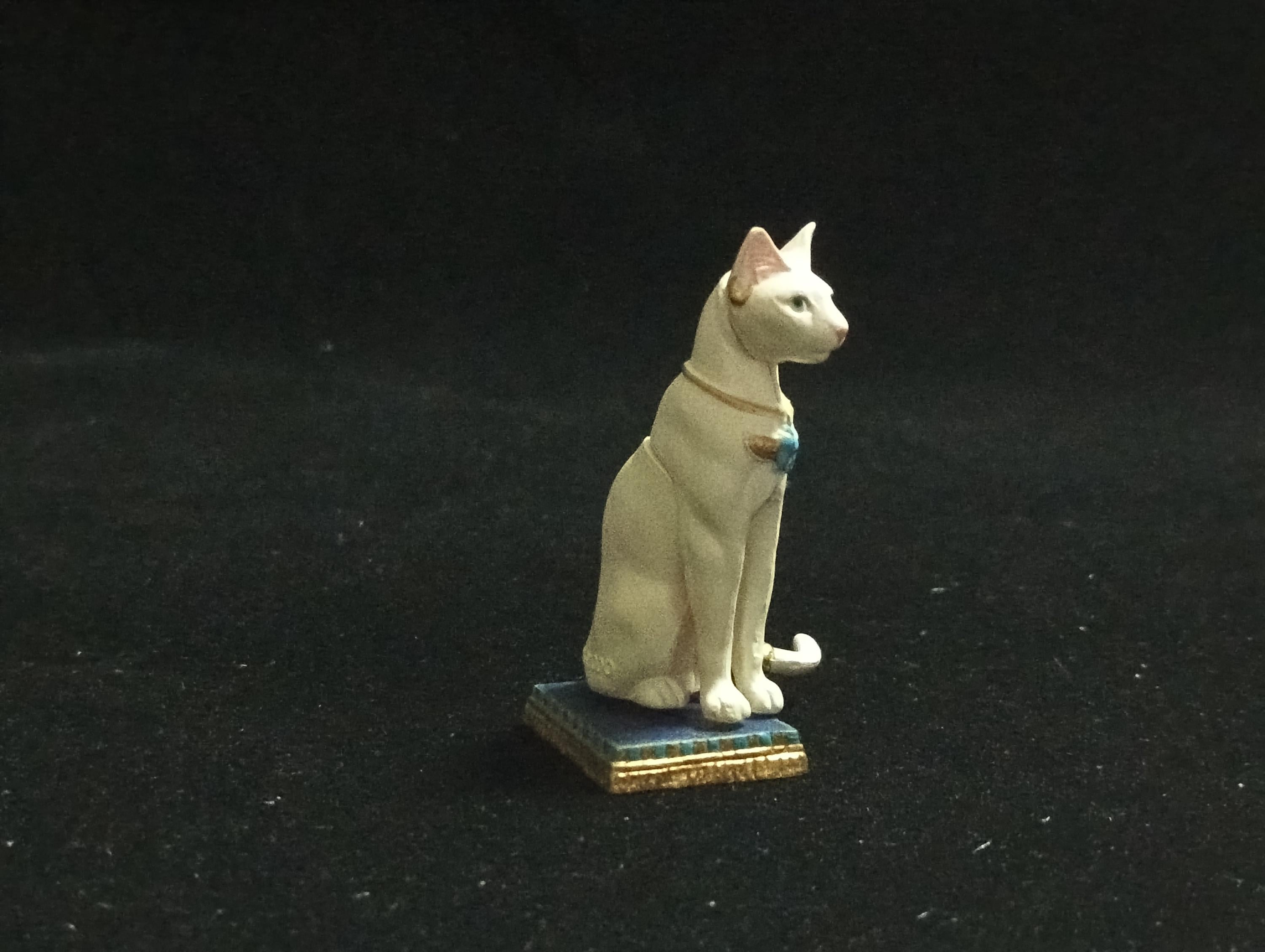Miniature Egyptian Cat SP White Figurine - Furuta