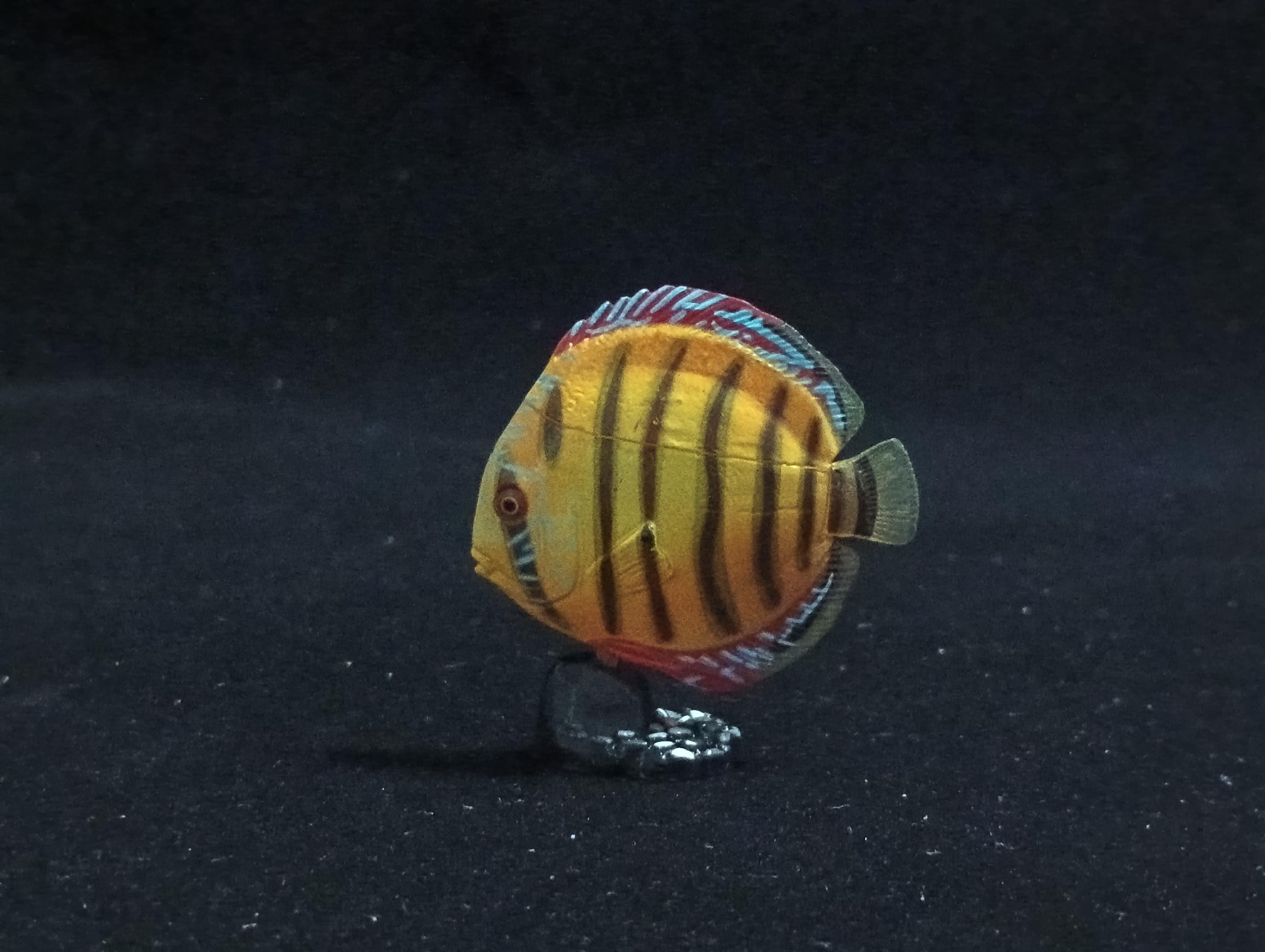 Miniature Discus Brown Fish Figurine - Furuta