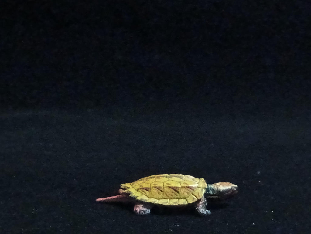 Miniature Turtle Figurine - Furuta