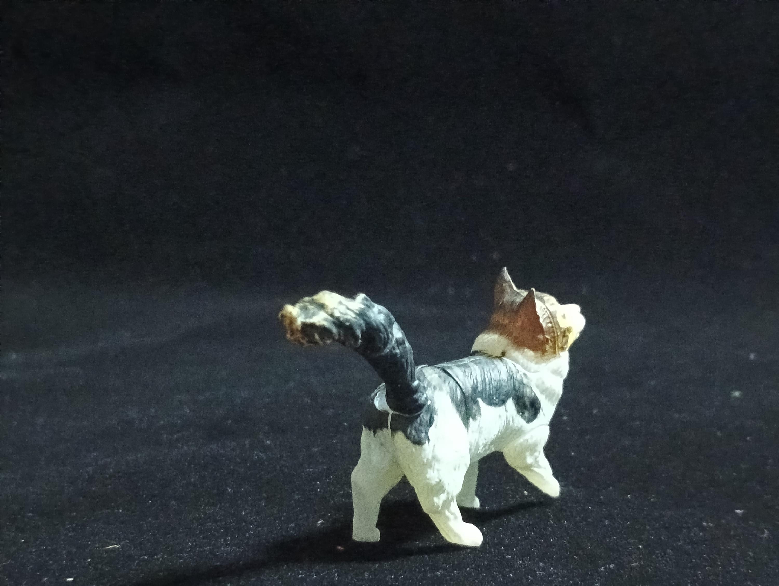 Miniature Maine Coon (White & Black) Figurine - Furuta