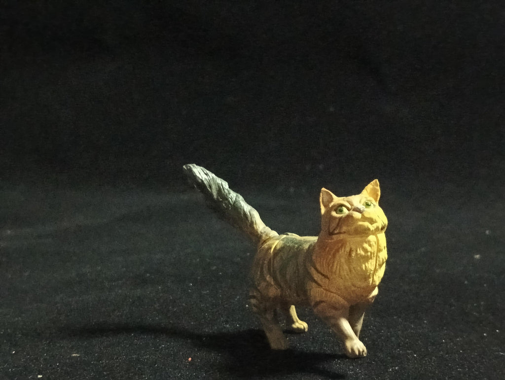 Miniature Burmese Cat (Tea & Black) Figurine - Furuta