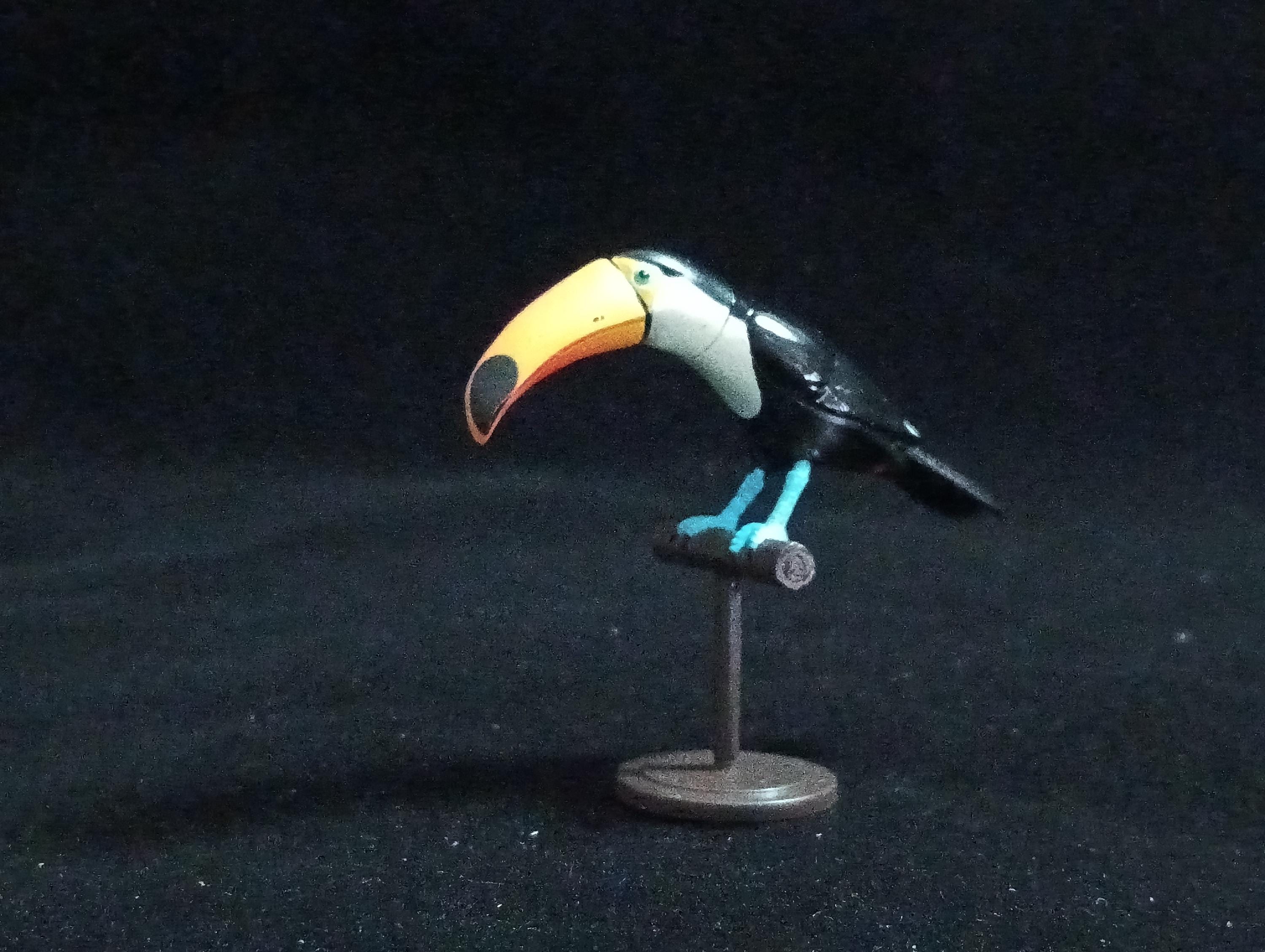 Miniature Ramphastos toco Figurine - Furuta