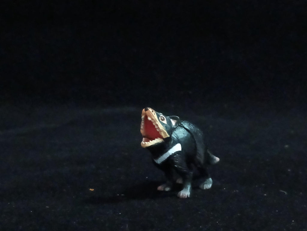 Miniature Tasmanian Devil Figurine - Furuta