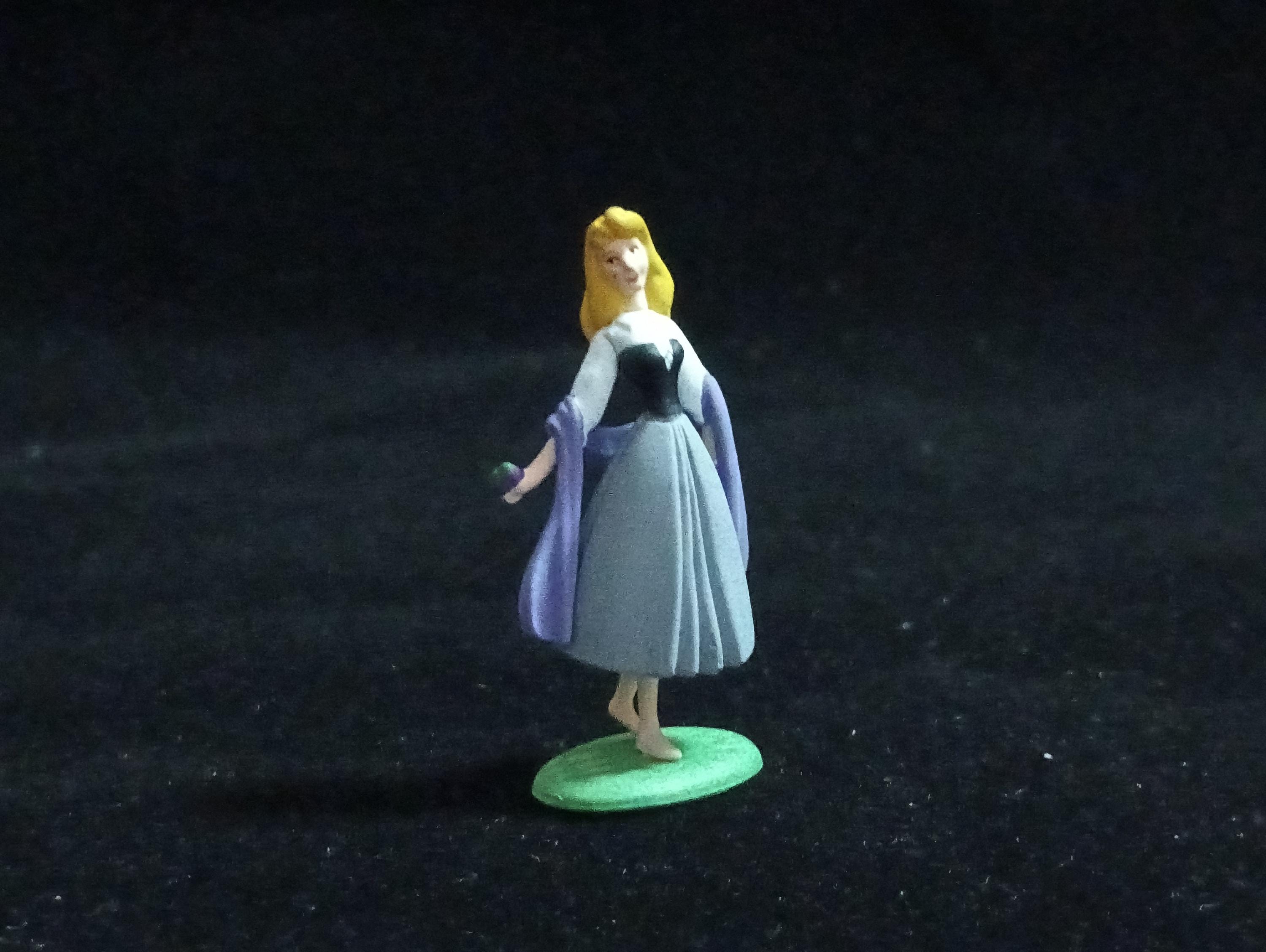 Miniature Disney Choco Party Princess Aurora sleeping beauty Figurine - Tomy