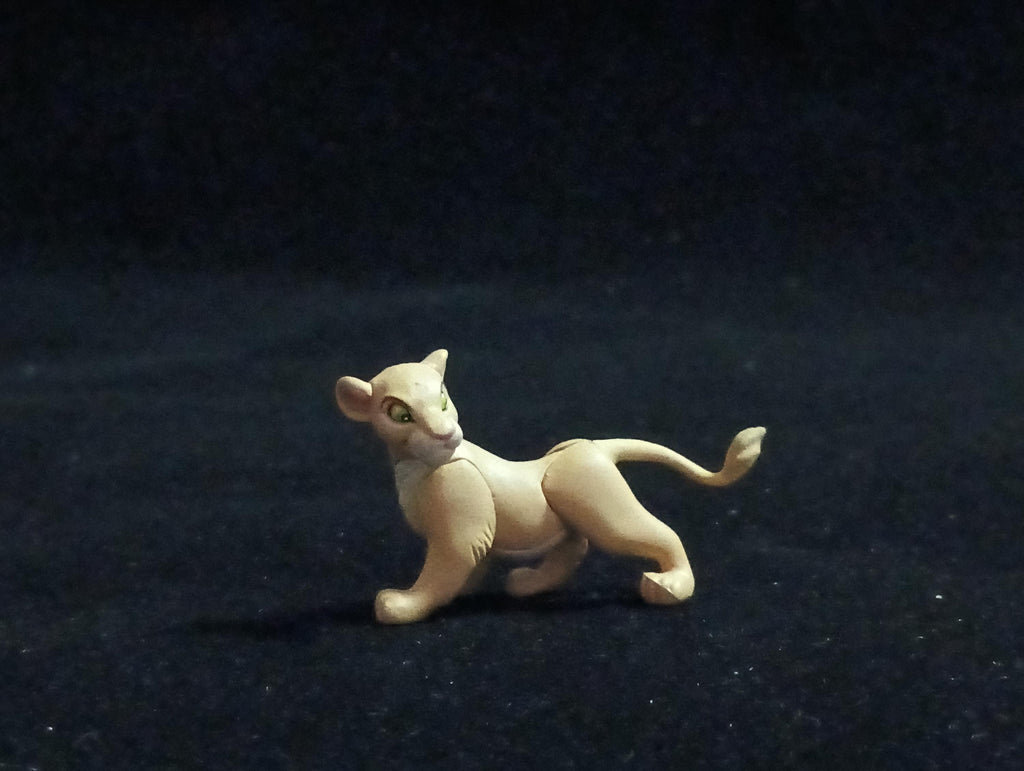 Miniature Disney Choco Party Nala THE LION KING Figurine - Tomy