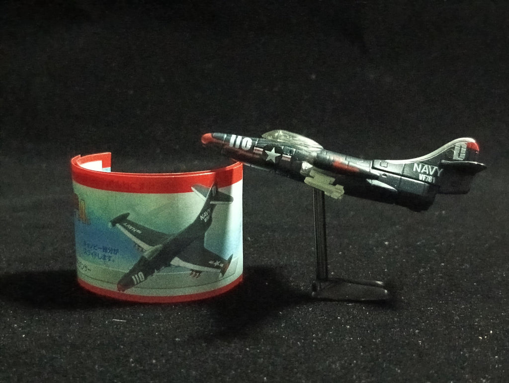 Grumman F9F-2 Panther - Furuta Fighter Aircraft Vol.4 No.72