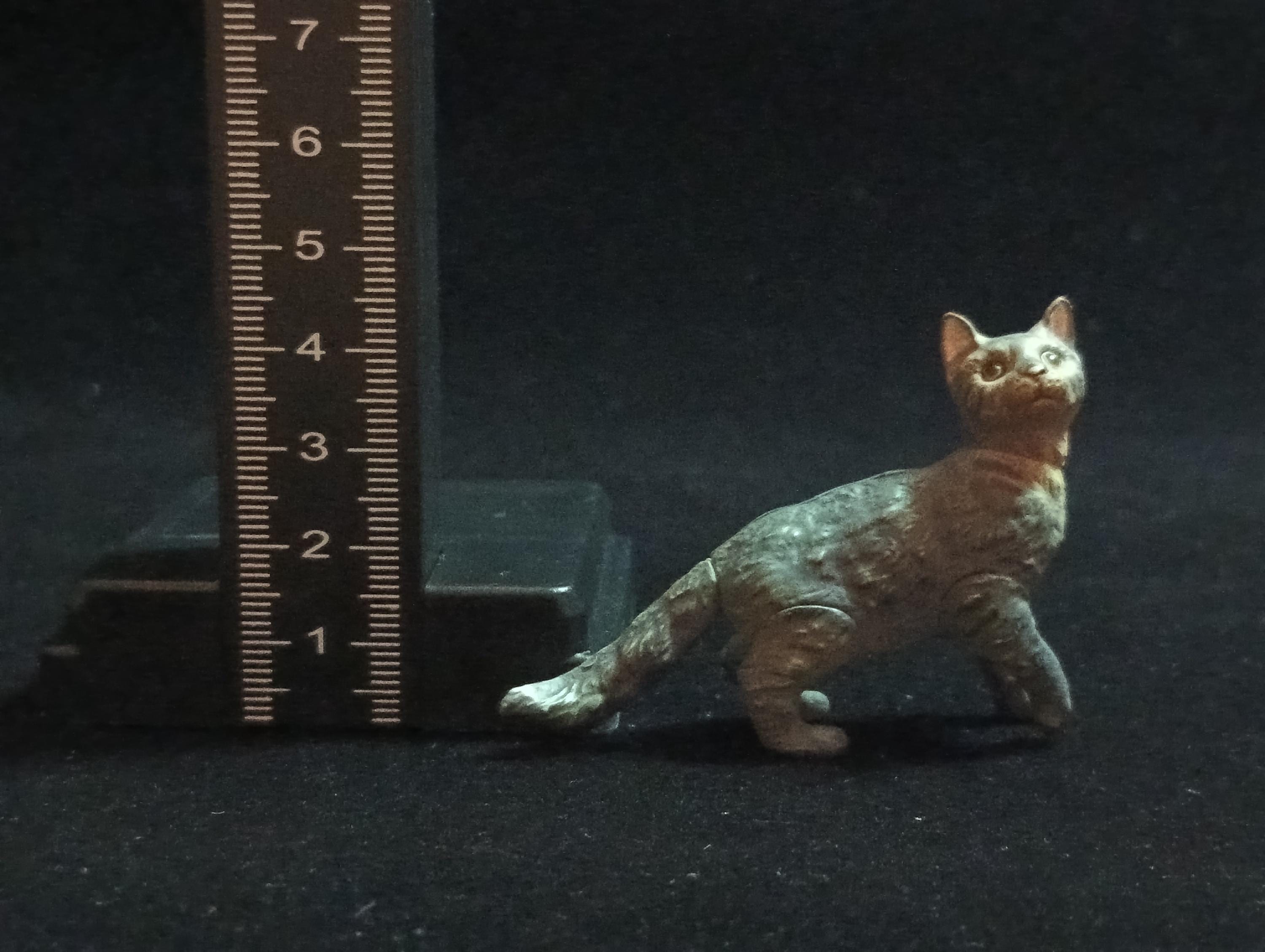 Miniature LaPerm (B) Figurine - Furuta