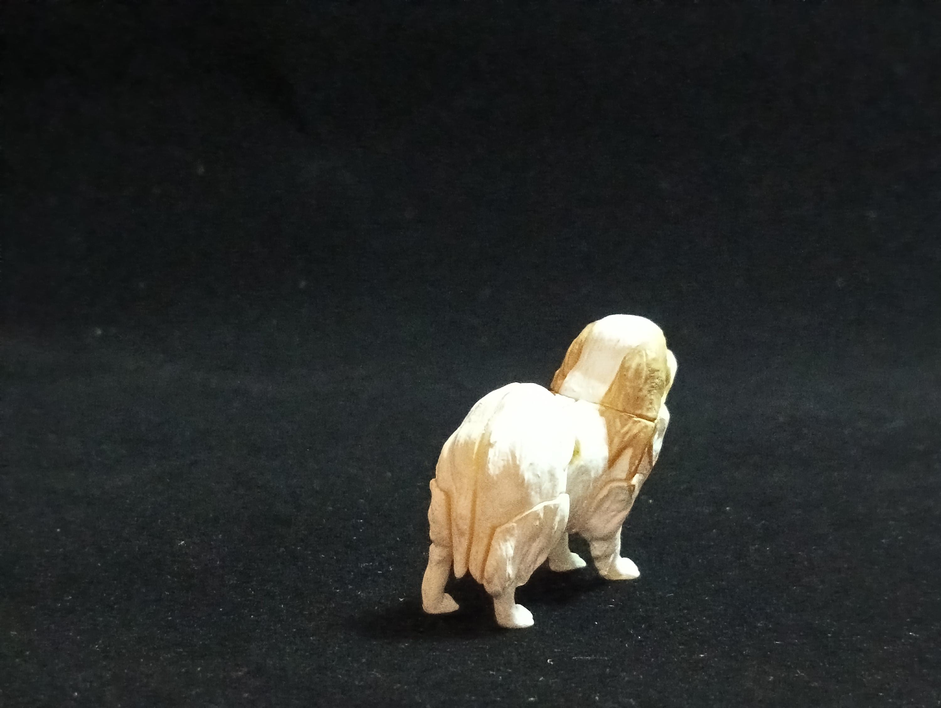 Miniature Japanese Chin(A) Figurine - Furuta