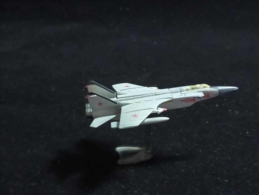 Mikoyan MiG-31 Foxhound - Furuta Fighter Aircraft Vol.3 No.43