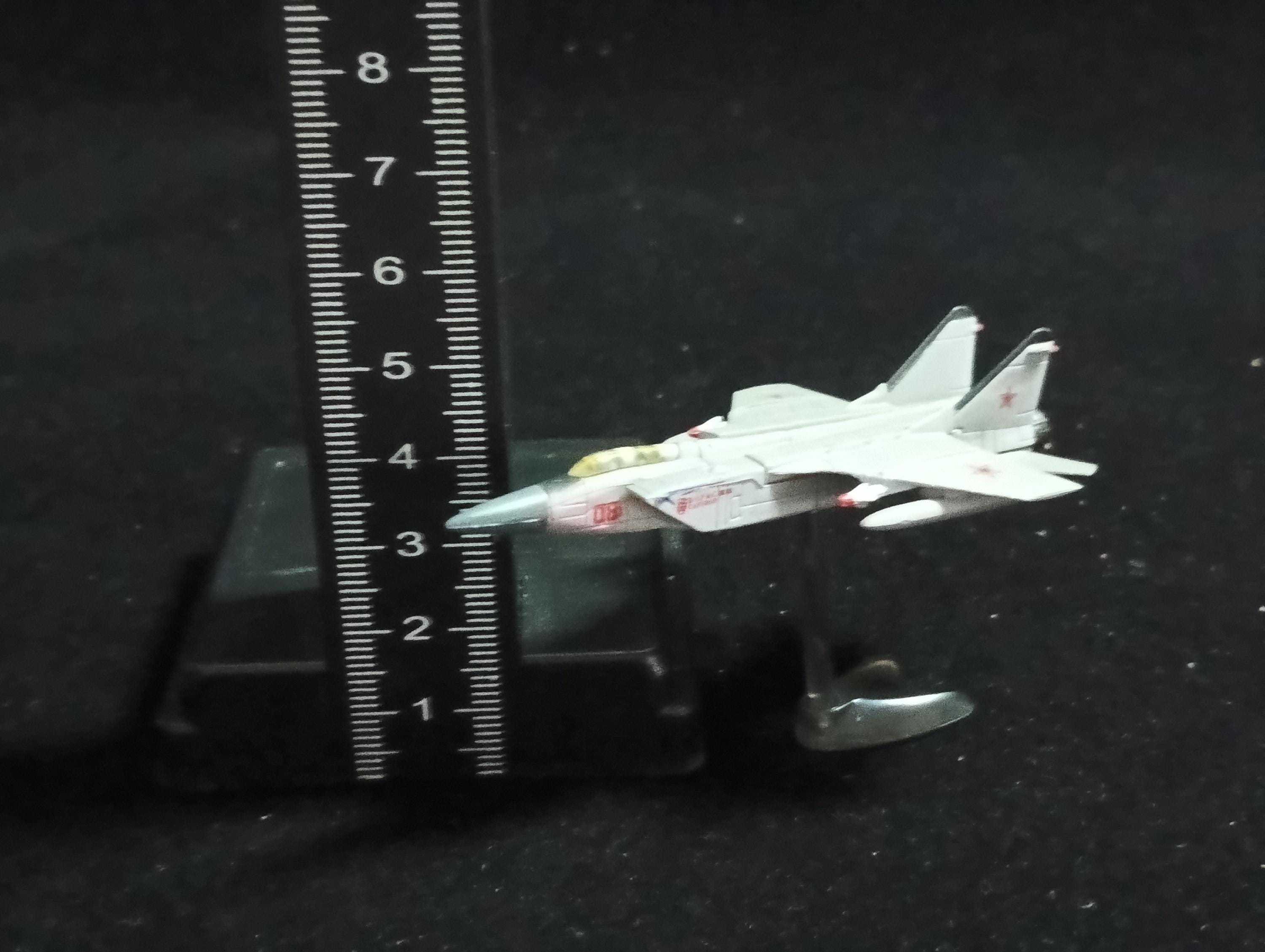 Mikoyan MiG-31 Foxhound - Furuta Fighter Aircraft Vol.3 No.43