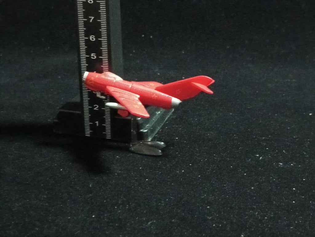 Mikoyan MiG-15 (Red)- Furuta Fighter Aircraft Vol.3 No.50