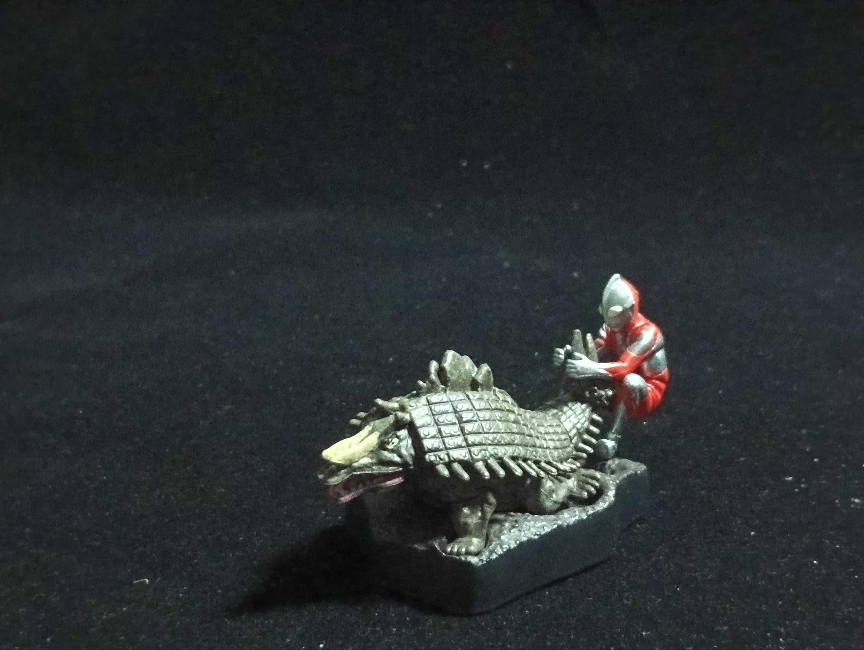 Ultra Kaiju Monster Directory - Ultraman VS Skydon (Sky Gift ) Monster Figure Bandai