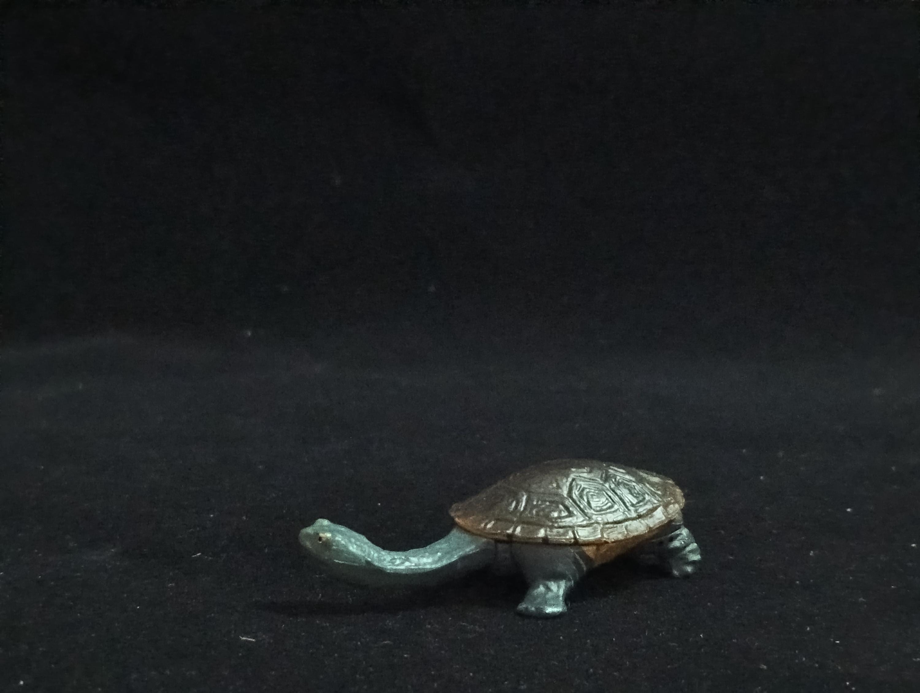 Miniature Long-necked turtle Figurine - Furuta