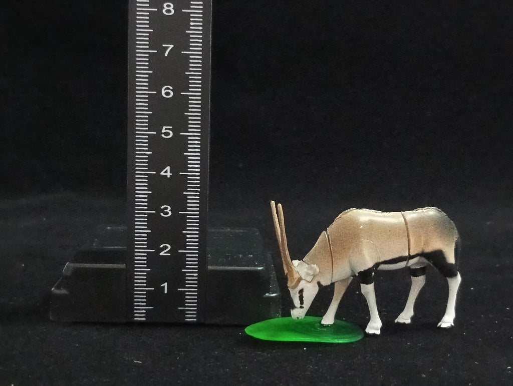 Miniature Oryx Figurine - Furuta
