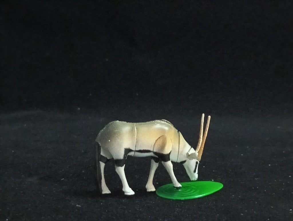 Miniature Oryx Figurine - Furuta