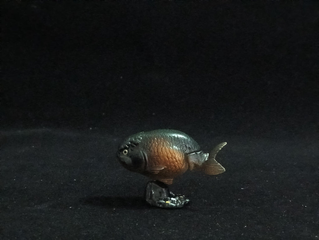 Miniature ranchu goldfish Figurine - Furuta