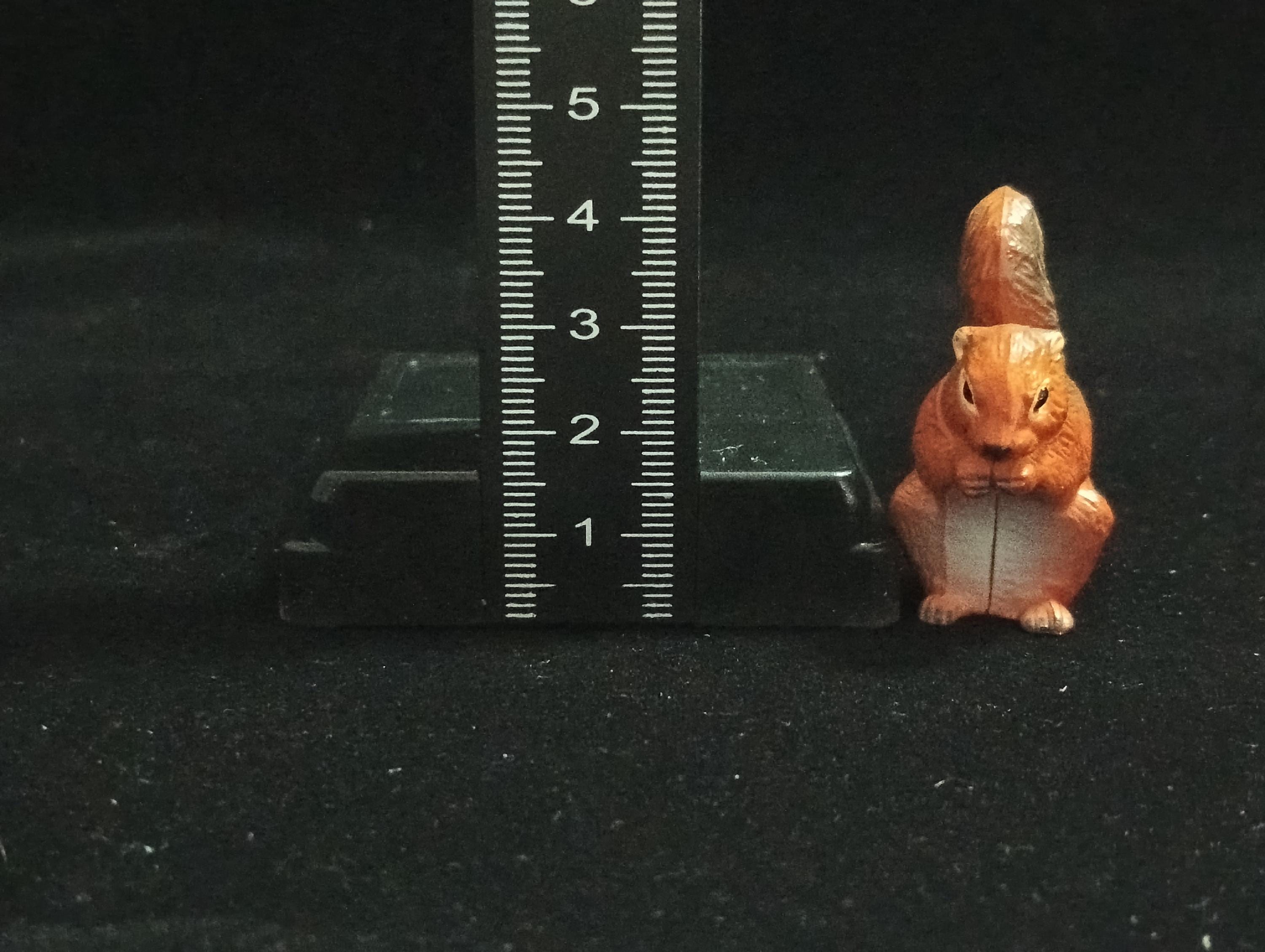 Miniature Japanese squirrel Figurine - Furuta