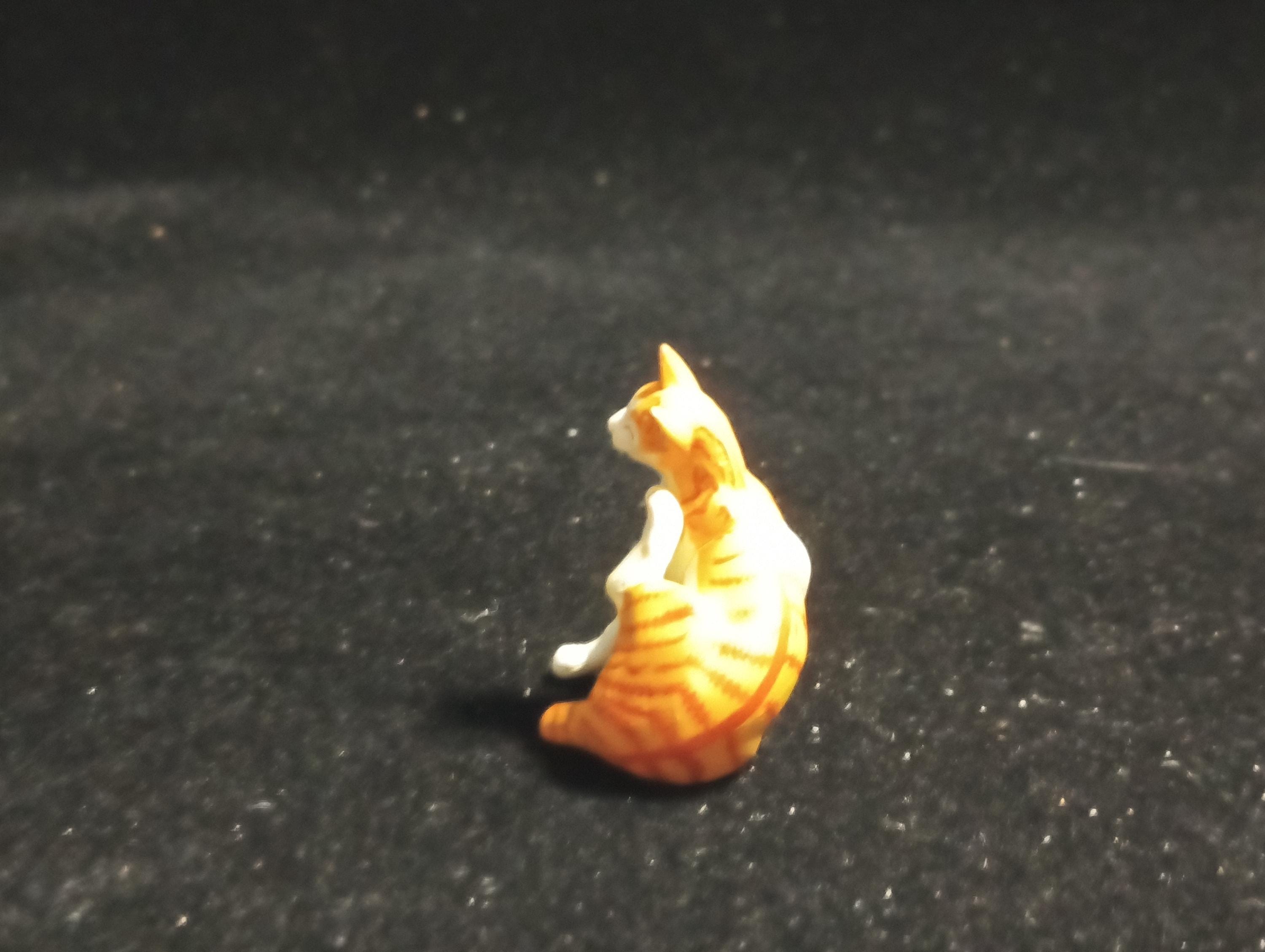 Kaiyodo Animatales Choco Q Amazing Animals Japanese Cat Calico Figure A
