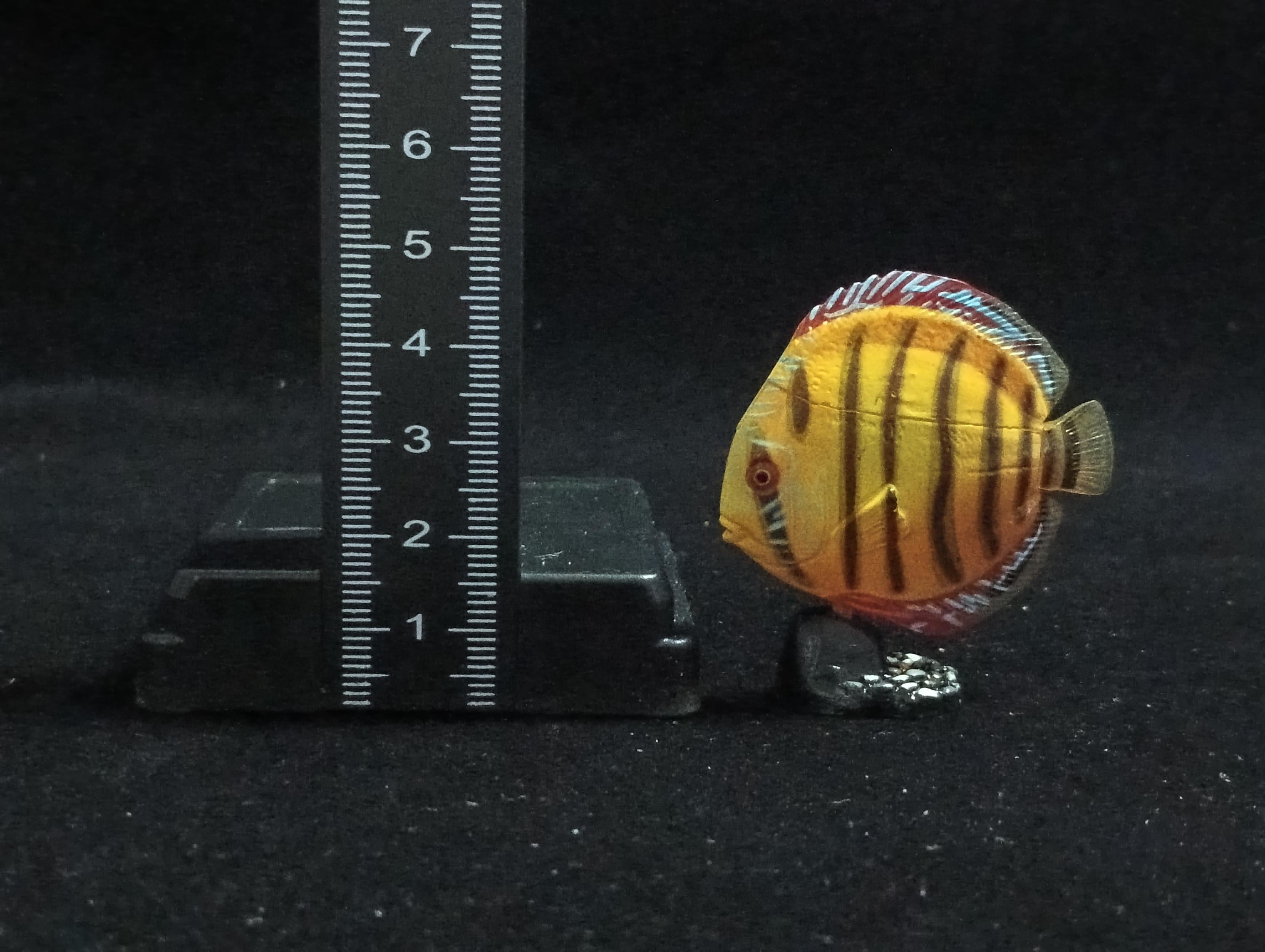 Miniature Discus Brown Fish Figurine - Furuta