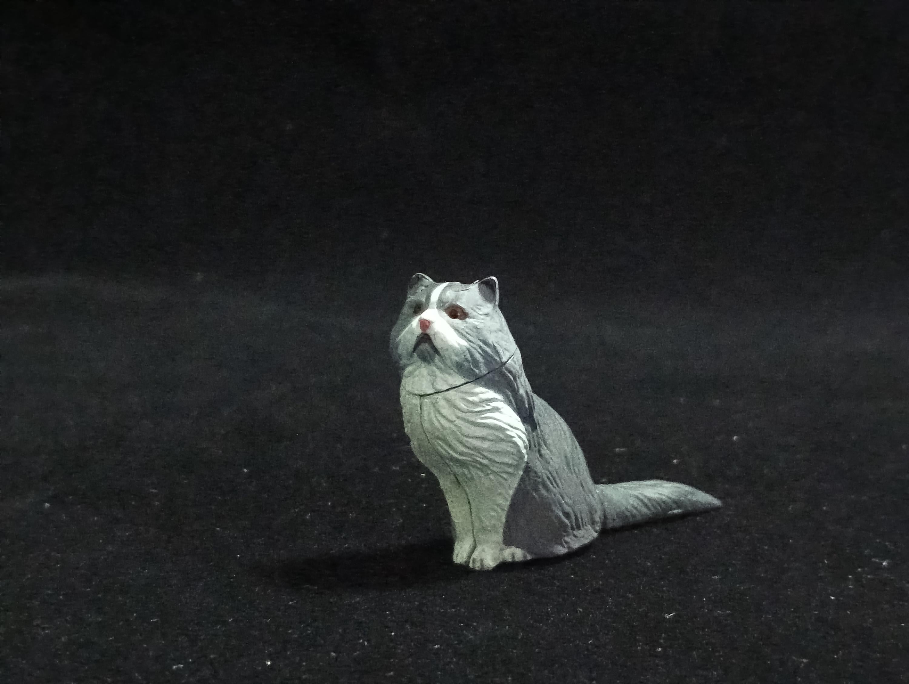 Miniature Persian Cat(Grey) Figurine - Furuta