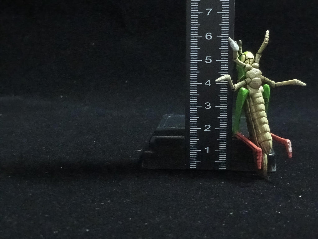 Miniature Migratory Locust Figurine - Furuta